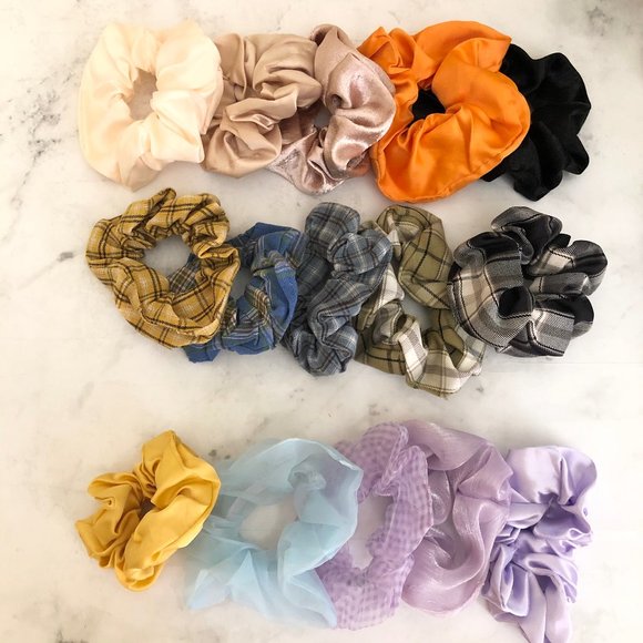 Accessories - Plain / Plaid Set 15 Hair Scrunchies Bundle